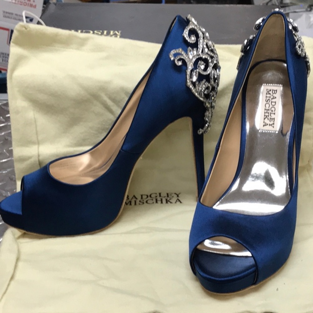 Badgley Mischka navy Karolina heels